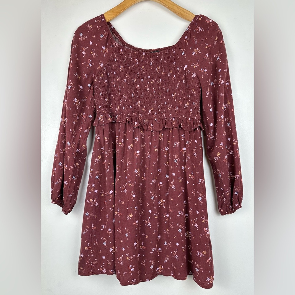 Art Class Sz  L(10/12) Jr. Girl’s Pullover Dress Burgundy Floral Long Slv. Smock
